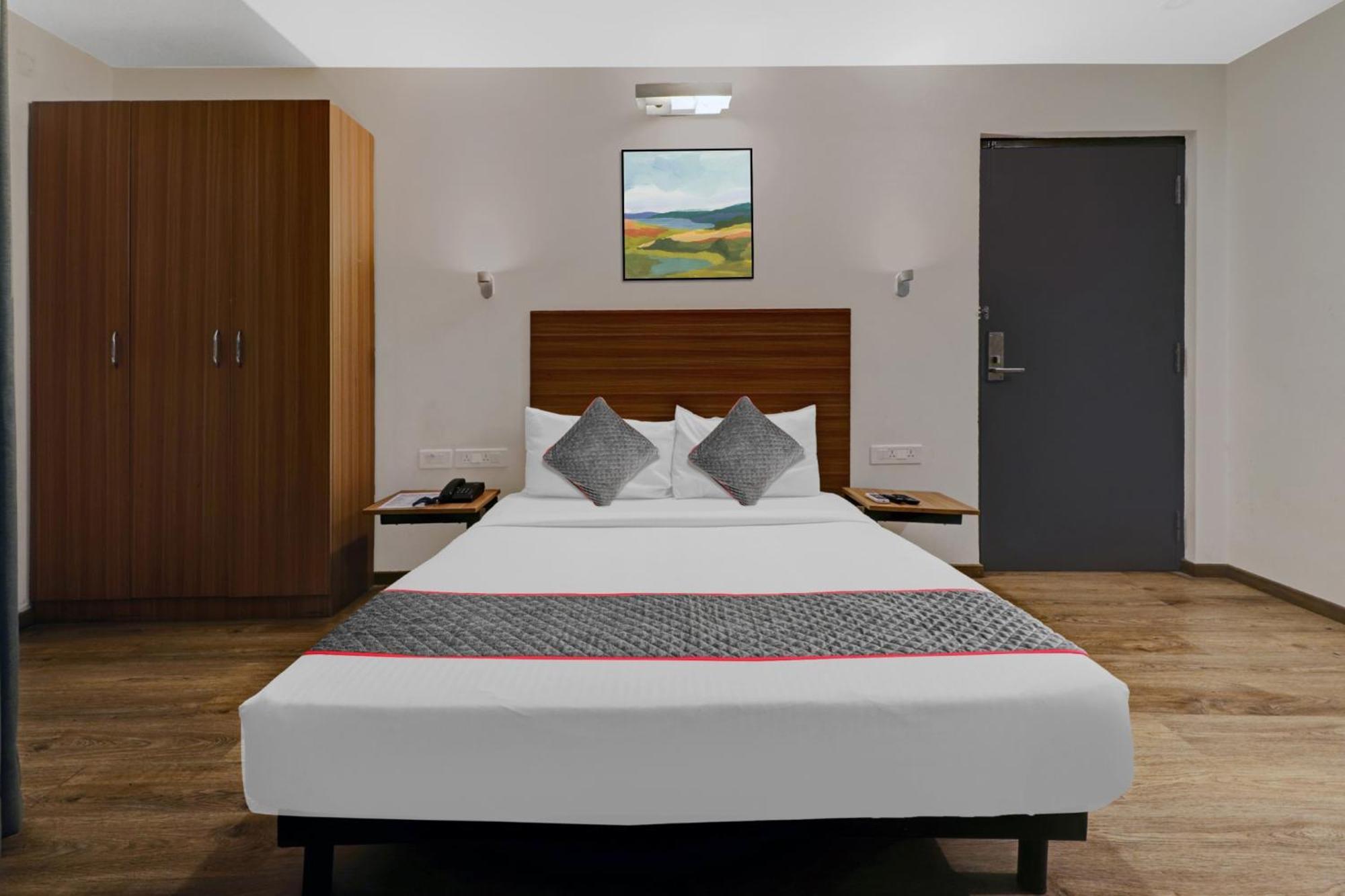 Hotel O Royal Encore Bangalore Eksteriør bilde