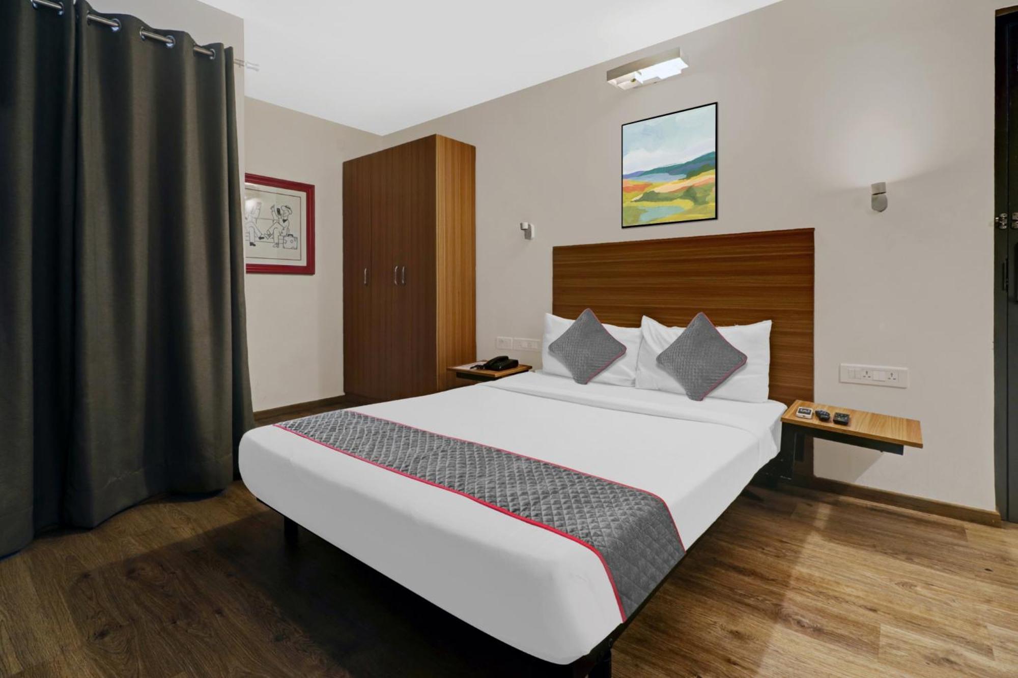Hotel O Royal Encore Bangalore Eksteriør bilde